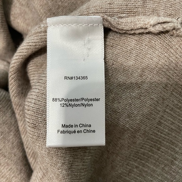 (New with tag) Andrea Jovince sweater S - Picture 4 of 4